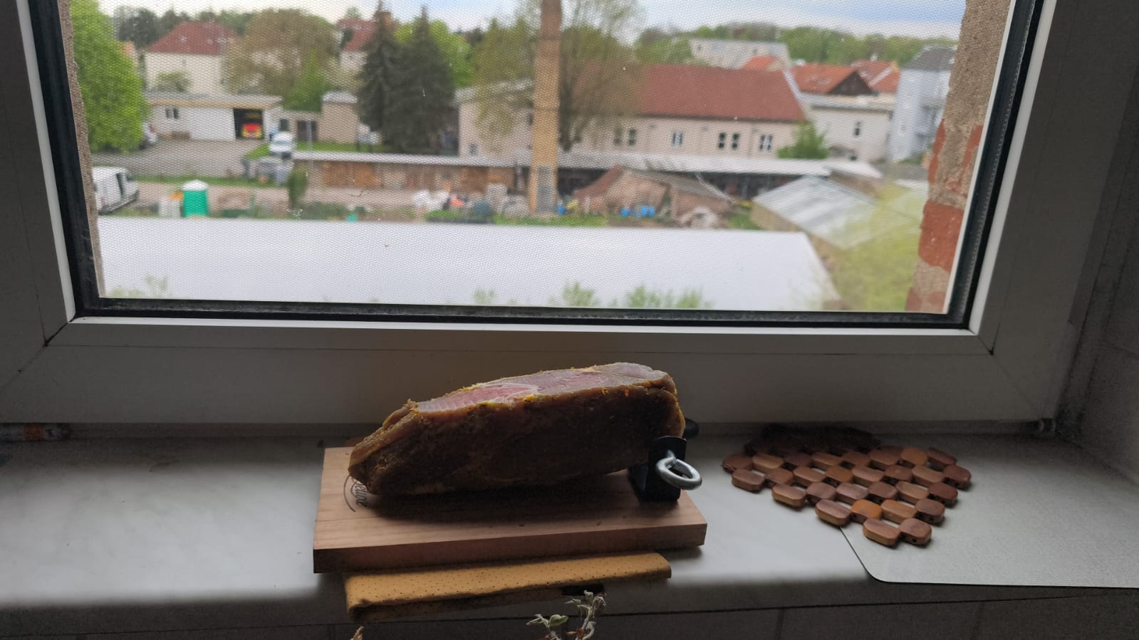 puede dejare fuera de la nevera en lugar limpio